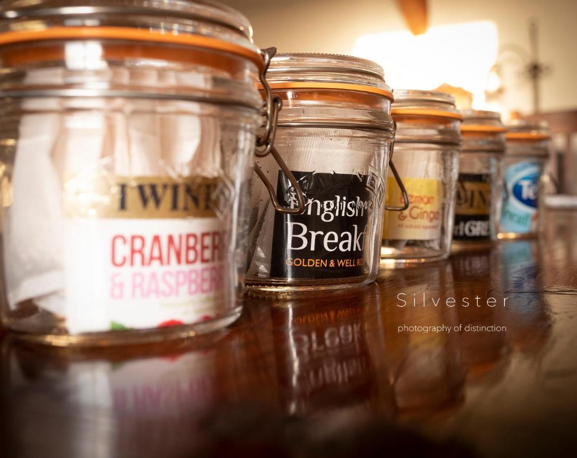 Ballavere Cottage B&B Colby エクステリア 写真